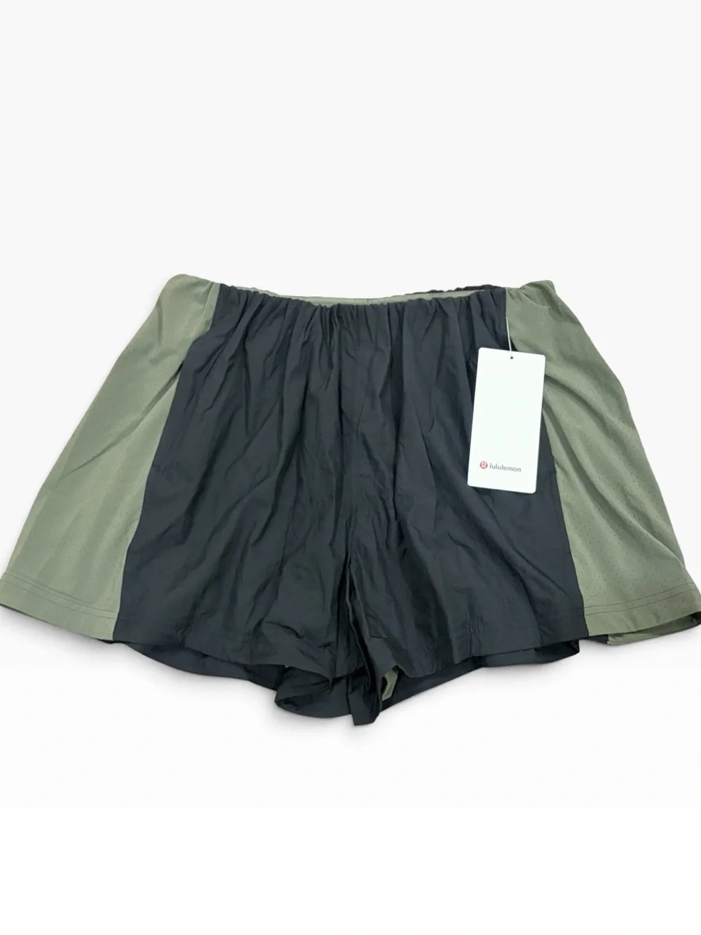 Lululemon Nylon High-Rise Shorts 5” • Retro Remix Set • Black/Army Green • NWT